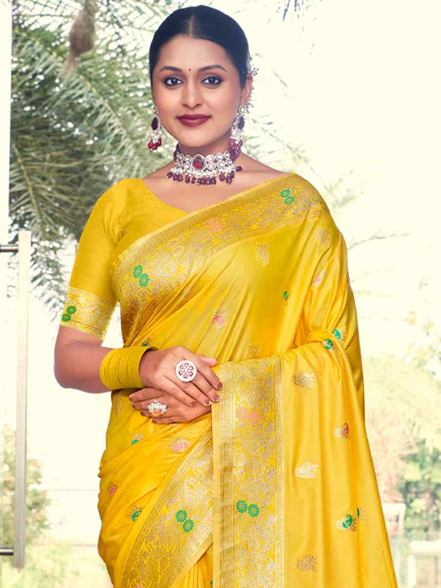 Yellow Silk Handwoven Wedding Festival Heavy Border Saree