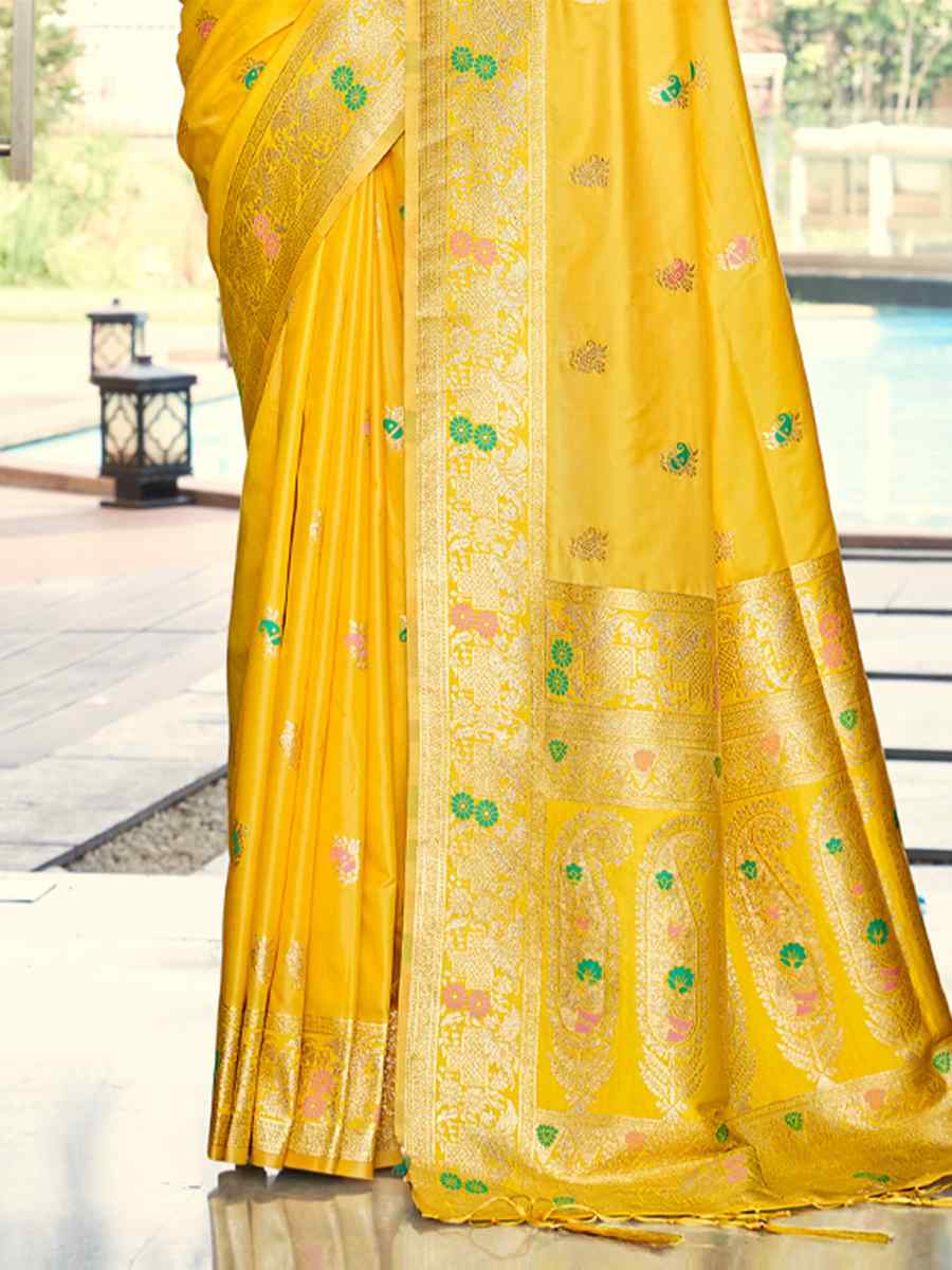 Yellow Silk Handwoven Wedding Festival Heavy Border Saree