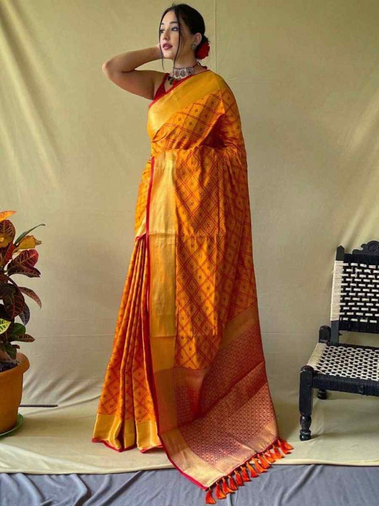 Yellow Soft Banarasi Silk Handwoven Festival Wedding Heavy Border Saree