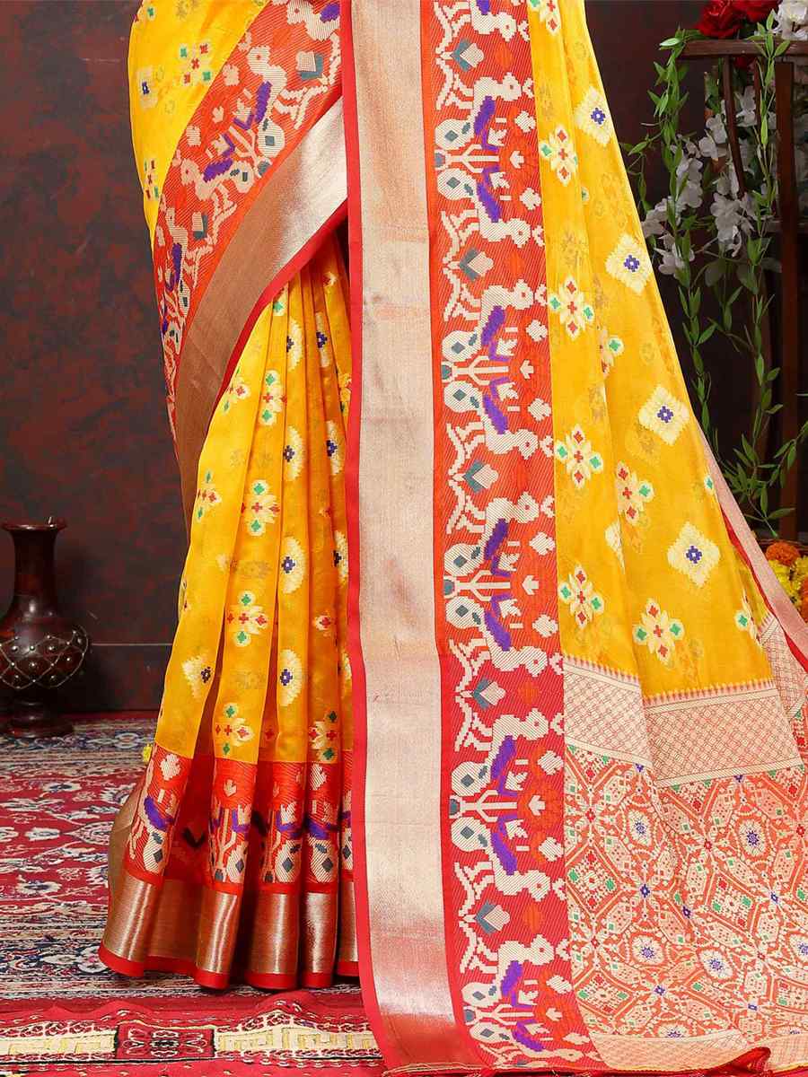 Yellow Soft Silk Handwoven Festival Casual Heavy Border Saree